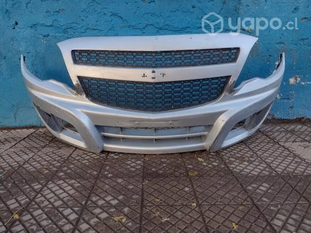 Parachoque del Chevrolet Montana 2011-2014