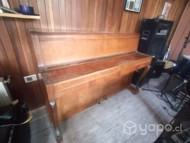 Piano 1863 afinado conversable