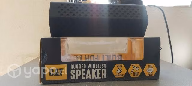 Parlante Bluetooth Caterpillar original