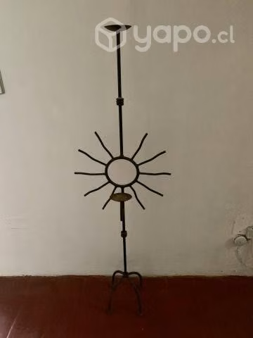 Candelabro/ Portavelas de fierro - Imagen 2