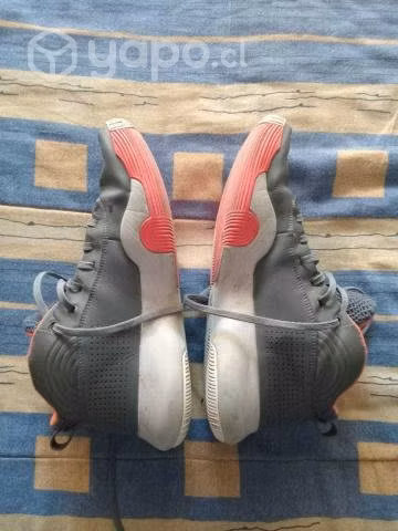 Zapatillas Basket UA - Imagen 4