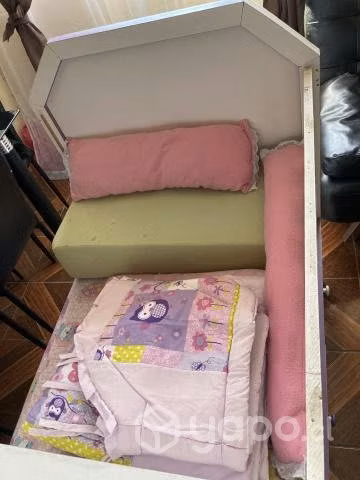 Cuna & cama de transicion