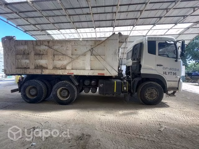 Camion tolva dongfeng 2016 DF 4034