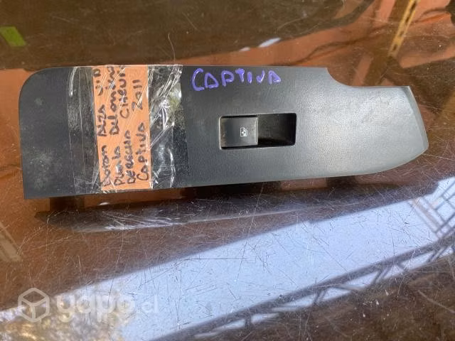 Boton alza vidrio puerta delantera der Chv Captiva