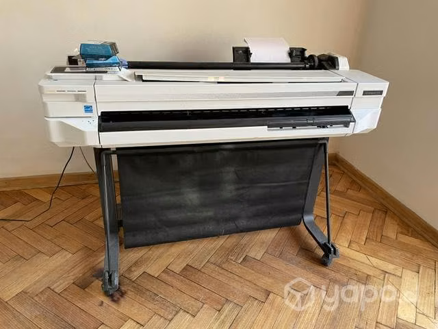 Plotter HP T530 casi nuevo - Imagen 2