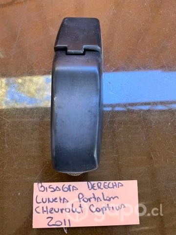 Bisagra derecha luneta portalon Chevrolet Captiva