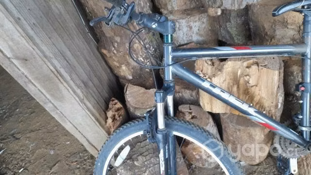 Bicicleta trek 820
