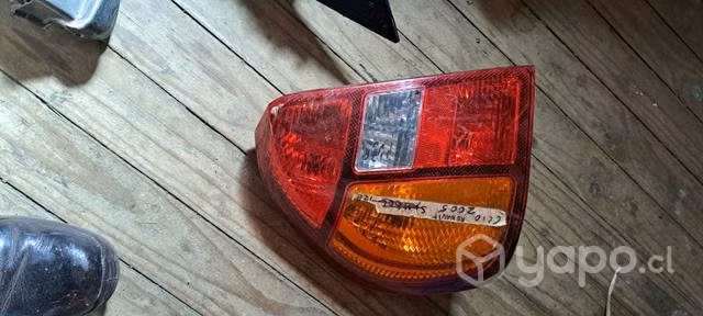 Foco trasero izquierdo renault Clio