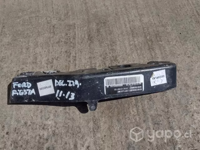 Mensula parachoque del izq Ford fiesta 11-13