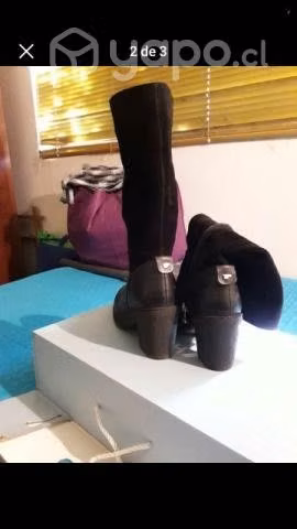 Botines charol y botas cuero 16hrs