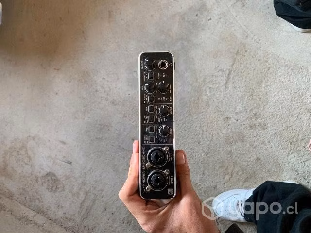 Interfaz behringer umc 204 HD - Imagen 5