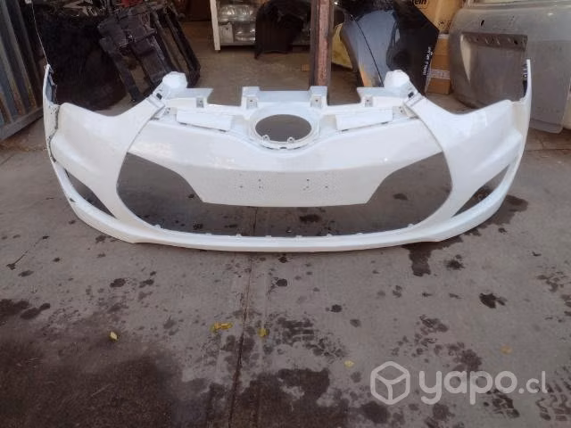 Parachoque del Hyundai Veloster 2011-2016