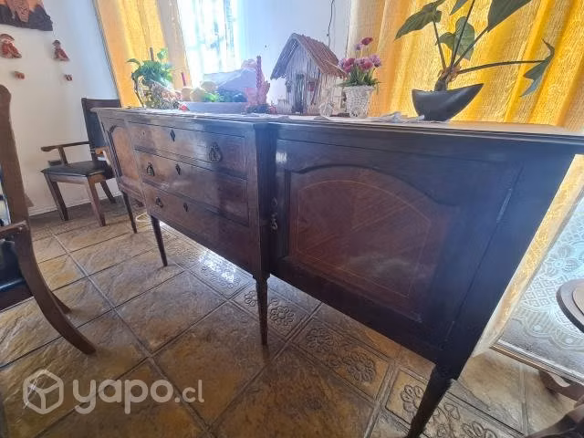 Mueble antiguo