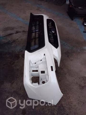 Subaru wrx año 2018 parachoque delantero