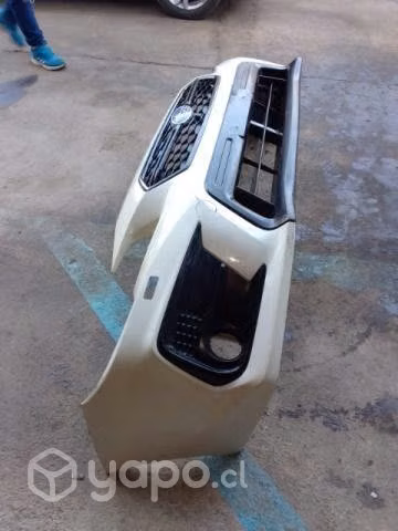 Subaru wrx año 2018 parachoque delantero