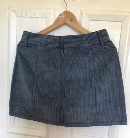 Falda mini cotelé talla 4
