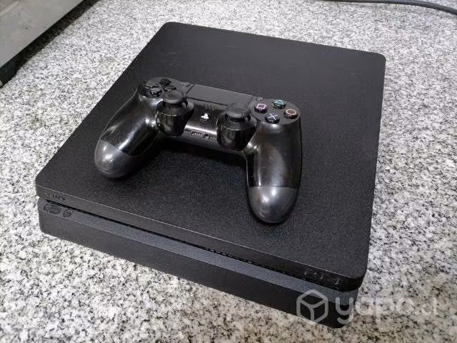 PS4 slim Desbloqueada ver9.00 GoldHEN 500GB