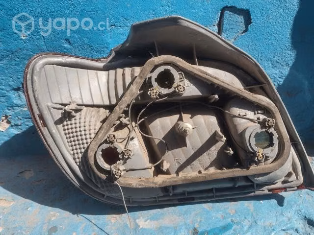 Foco trasero der Toyota Yaris Sport 2000-2003
