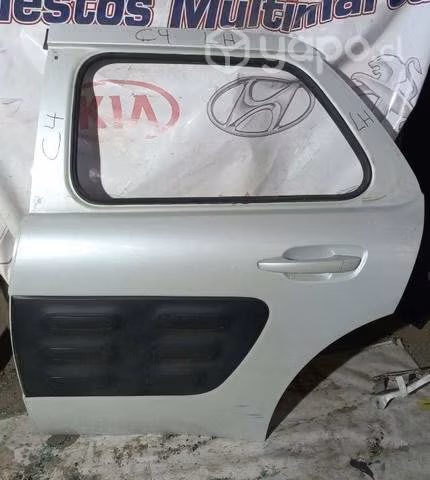 Puerta Citroen C4 trasera izquierda