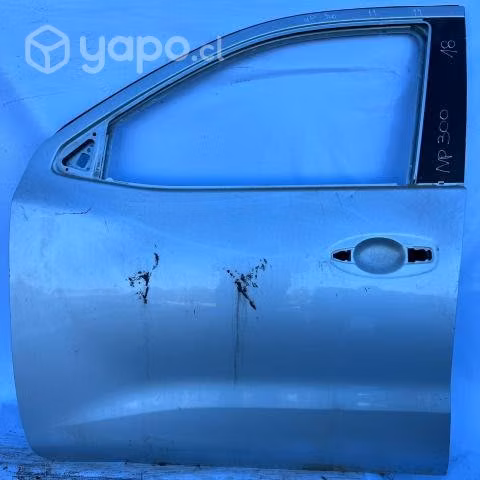 Puerta delantera izquierda Nissan NP300 2018