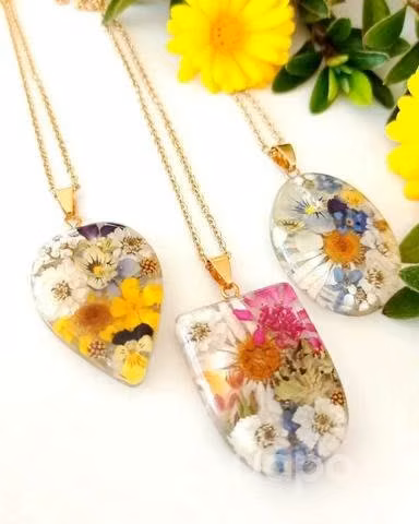 Collar botánico