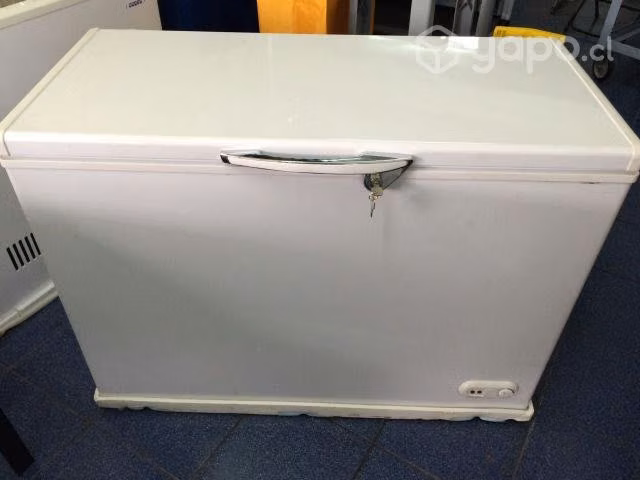 Congeladora 230 tapa abatible