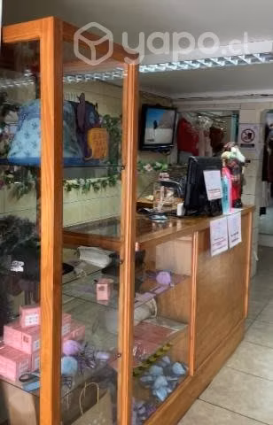 Recepción más vitrina