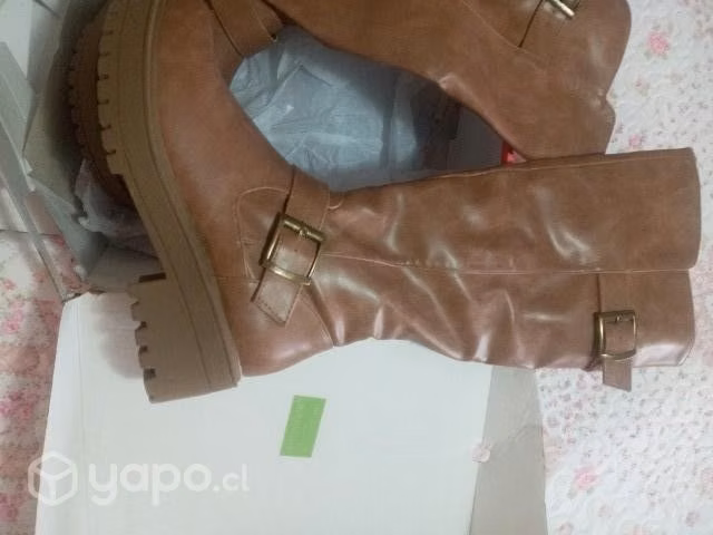 Botas número 37