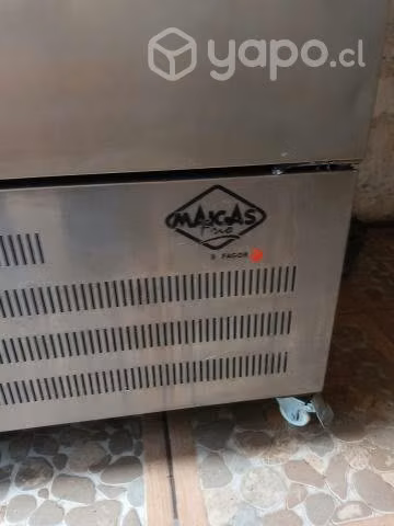 Refrigerador industrial Maigas