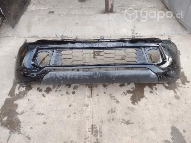 Parachoque del Mitsubishi l200 
