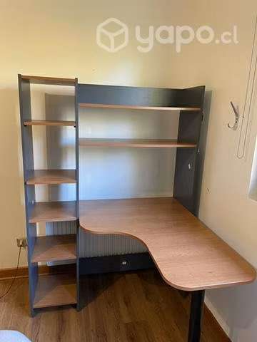 Escritorio amplio