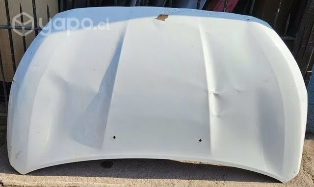 Capot Mirage 2017 2023 detalle
