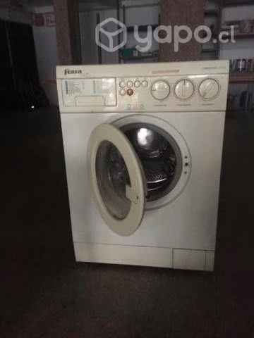 Lavadora semi nueva
