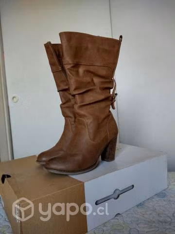 Bota de mujer Marca call It Spring - Imagen 3