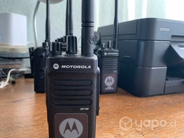 Radio Motorola DEP550 VHF - Imagen 2