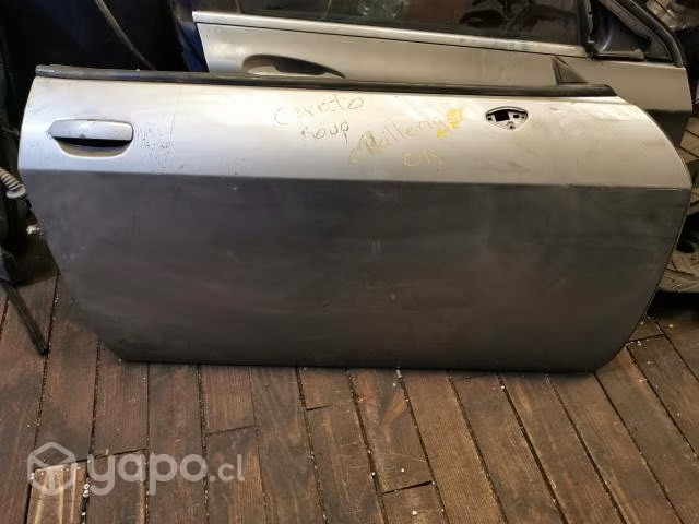 Puerta delantera Rh dodge challenger 2014 0