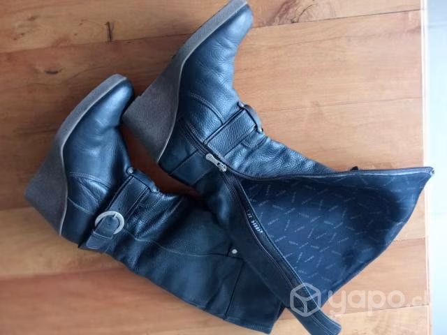 Botas de cuero 16 hrs