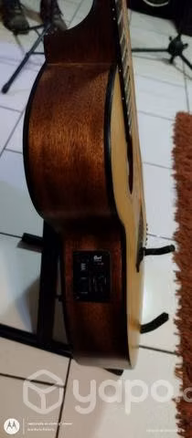 Guitarra electroacústica - Imagen 2