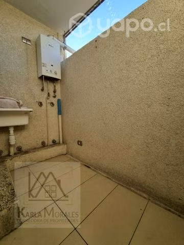 Arriendo Maipú, Frente Mall Arauco