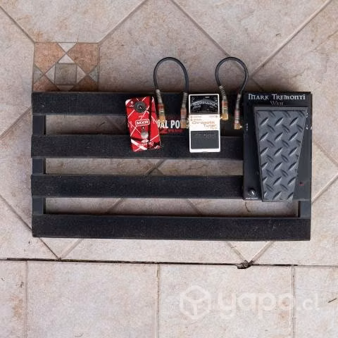 Pedalera Pedaltrain 2 + Soft Case