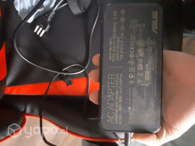 Notebook Asus X571G 1 año de uso - Imagen 3