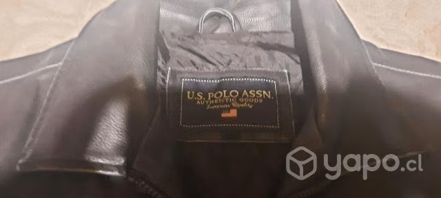 Chaqueta de cuero marca Polo
