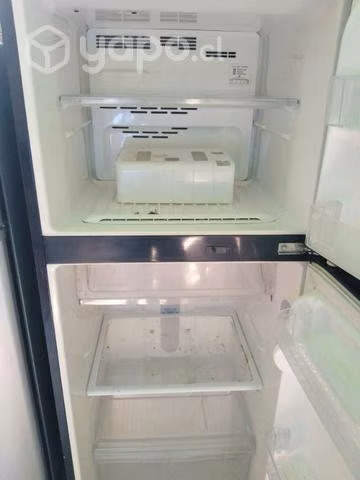 Refrigerador congelaba arriba