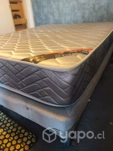 Cama, base y colchón tamaño full