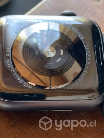 Apple Watch 5 44mm
