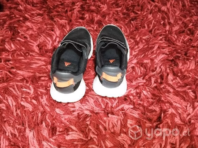 Zapatillas poco uso - Imagen 2