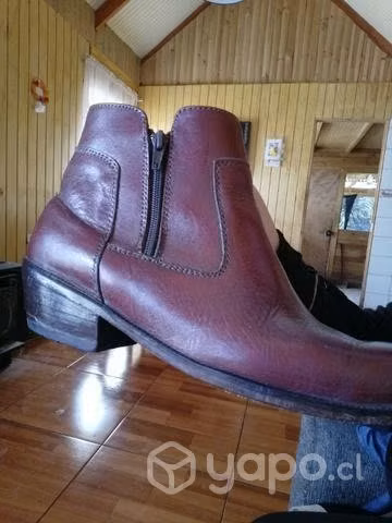 Botas de cuero número 43 - Imagen 3