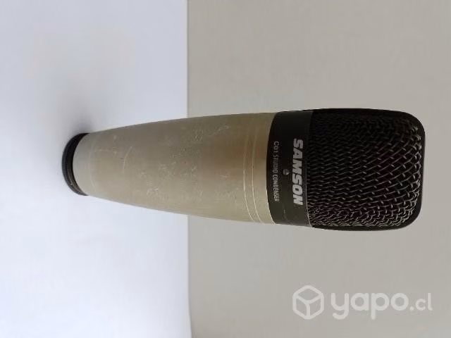 Micrófono Condensador de Estudio SAMSON C01 + Acce