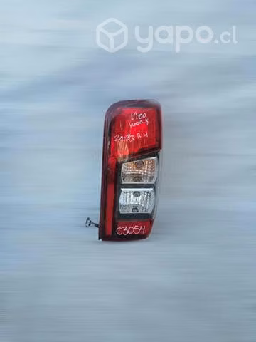 Foco trasero Rh Mitsubishi L