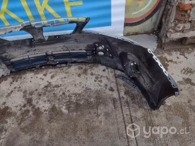 Parachoque del subaru impreza XV 2010-2011